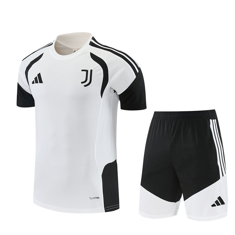 ENSEMBLE ÉTÉ HAUT/BAS JUVENTUS 2026/2027