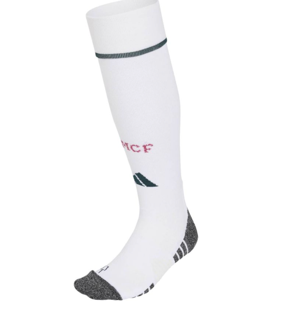 KITS ENFANT/ JUNIOR REAL MADRID DOMICILE 2026/2027