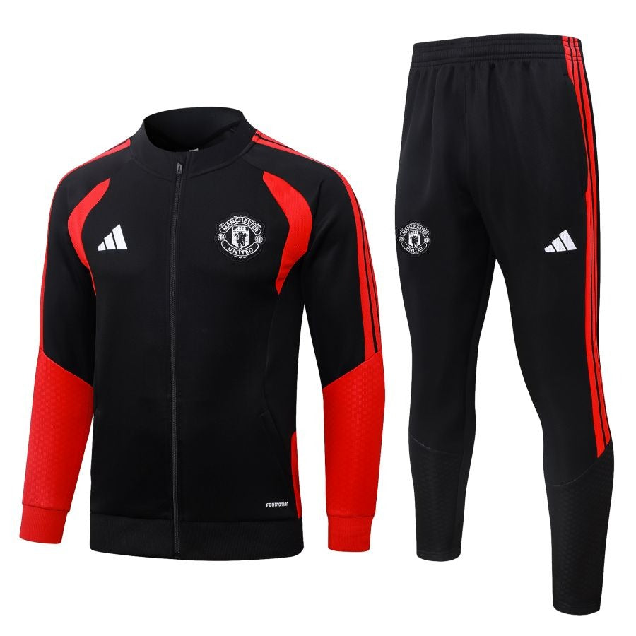 SURVETEMENT MANCHESTER UNITED TRAINING 2026/2027